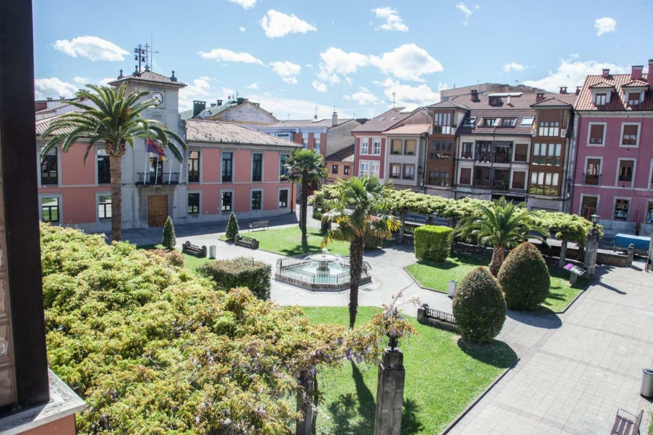 Hospedium Hotel La Casona Del Conde Noreña Kültér fotó